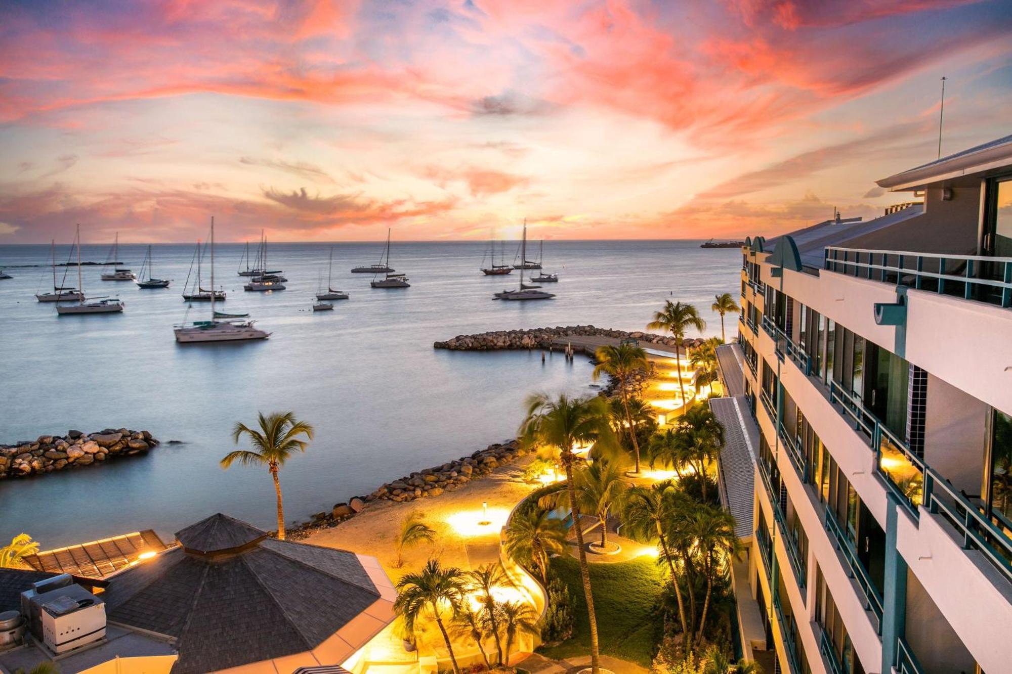 Hilton Vacation Club Royal Palm St Maarten Koolbaai Esterno foto