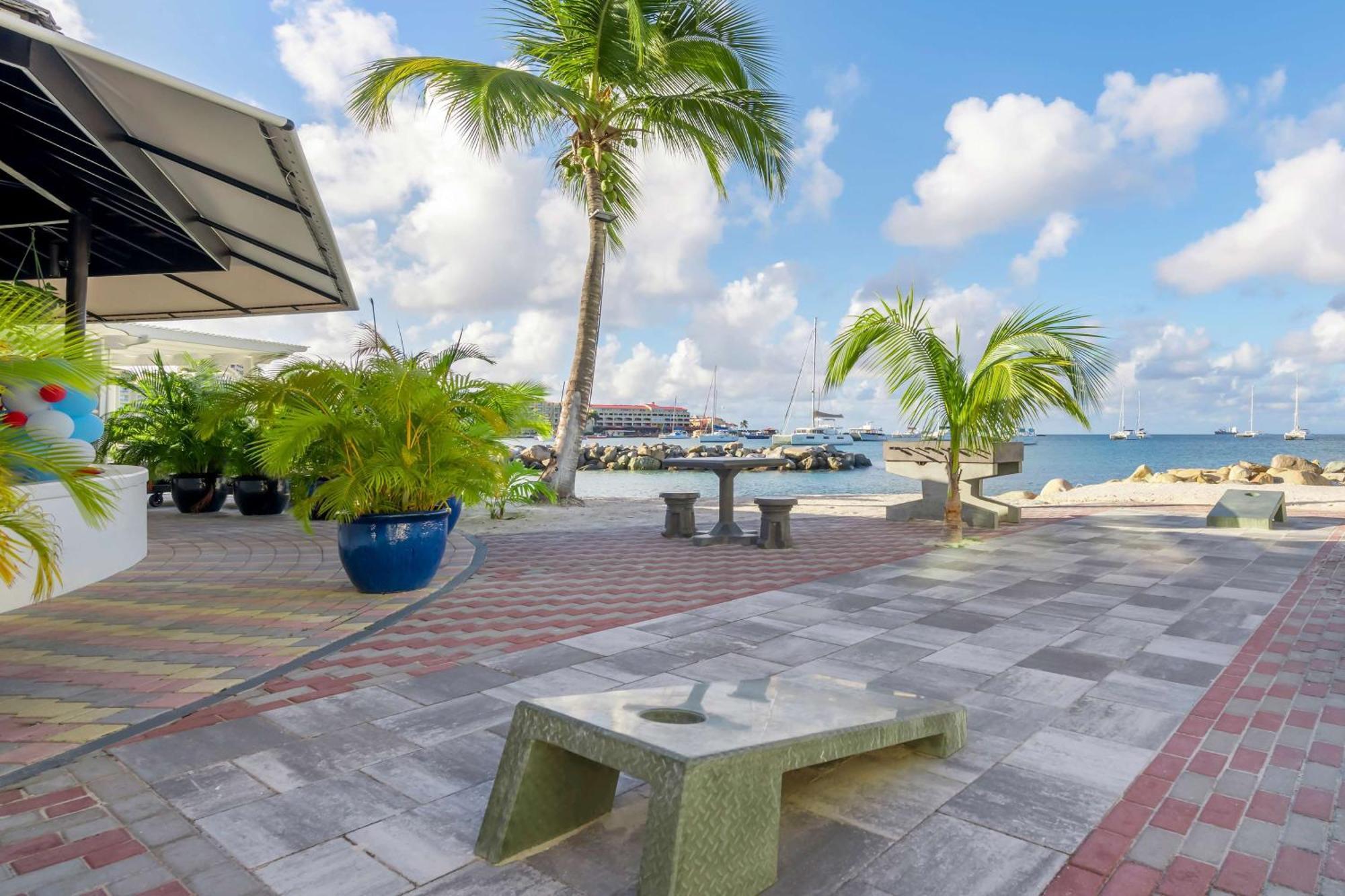 Hilton Vacation Club Royal Palm St Maarten Koolbaai Esterno foto