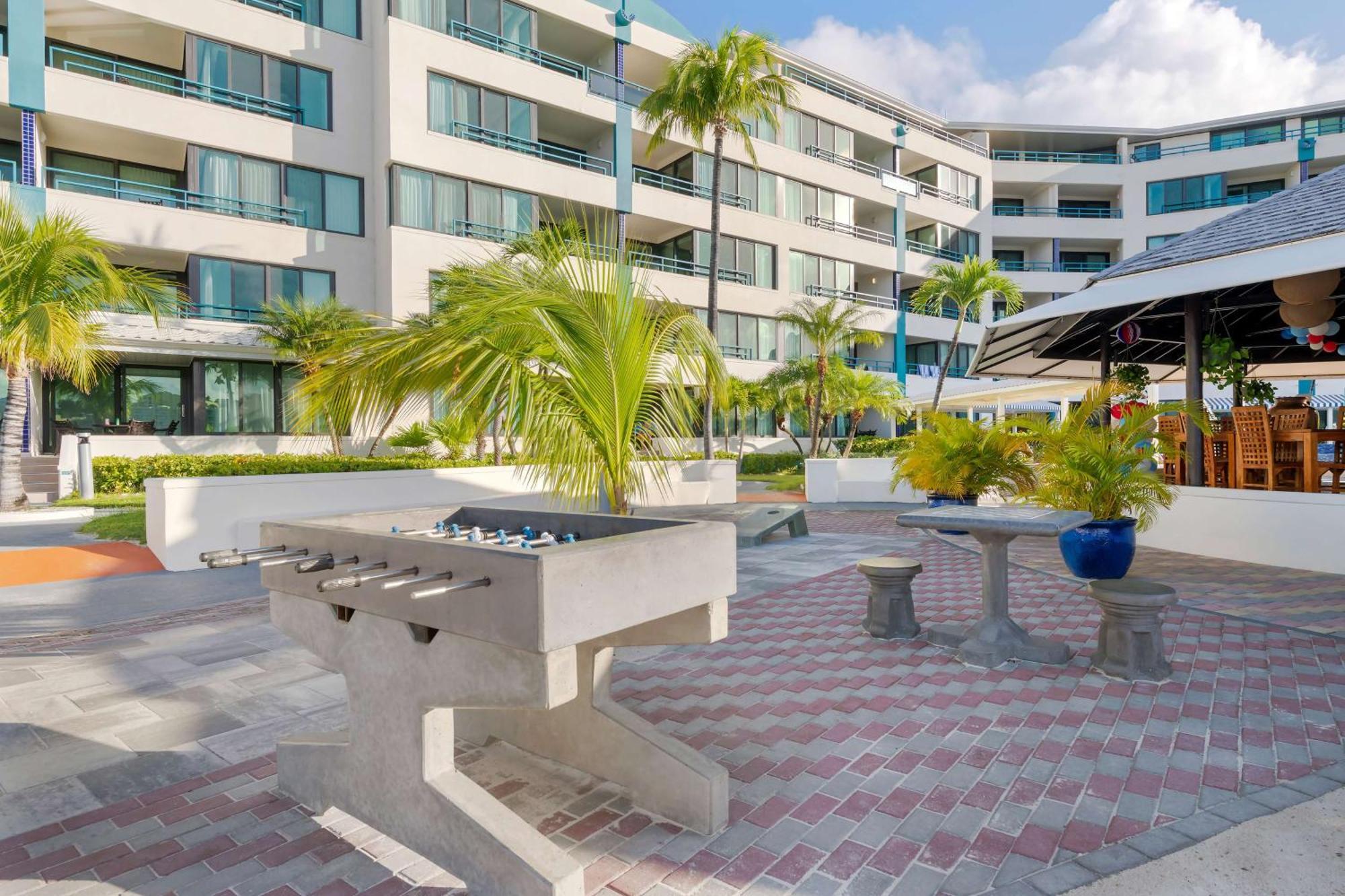 Hilton Vacation Club Royal Palm St Maarten Koolbaai Esterno foto