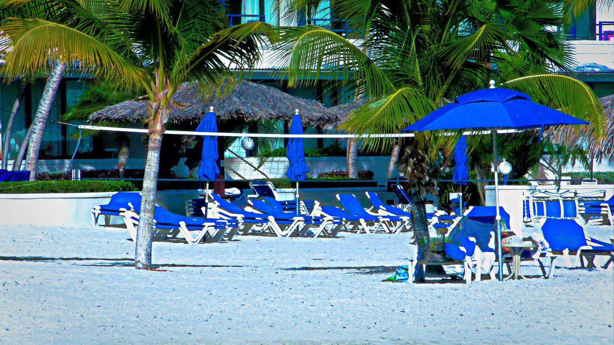 Hilton Vacation Club Royal Palm St Maarten Koolbaai Esterno foto